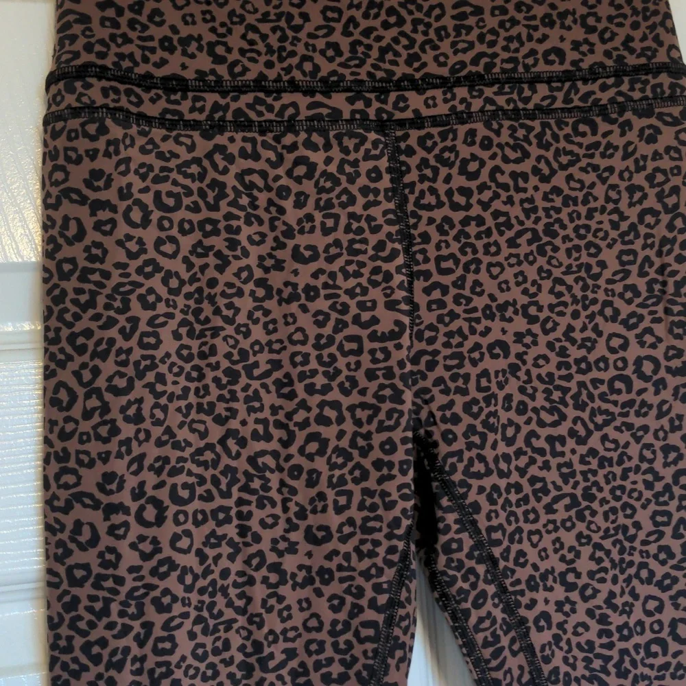 Leopard print leggings - Picture 3 of 3